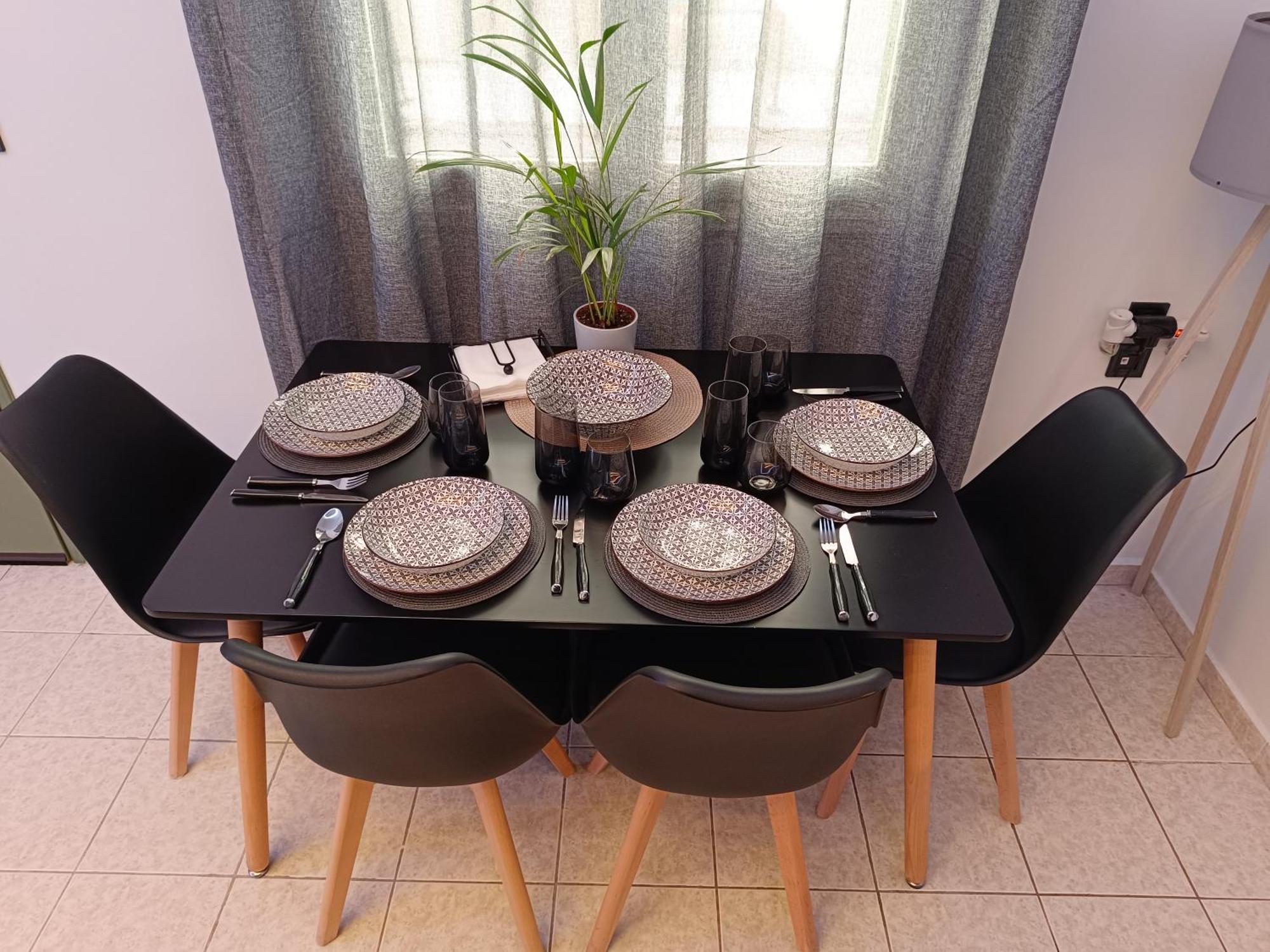 Giolanda Patrasso - Modern Apartment In The Center Of Патра Экстерьер фото